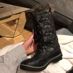 Sorel Women’s Tofino Winter Snow Boots